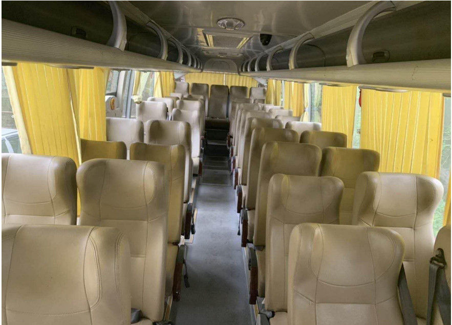 15000KG donkerblauwe Gebruikte Yutong vervoert 45 Seat 2014 Jaardiesel LHD met a/c per bus