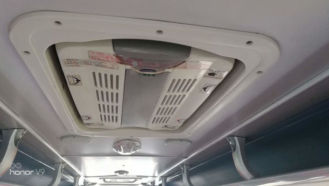 Rode Yutong Gebruikte de Steun Diesel a/c Twee van de Onderlegger voor glazenbus ZK6121HQ3Z 68 Seat RHD Deuren