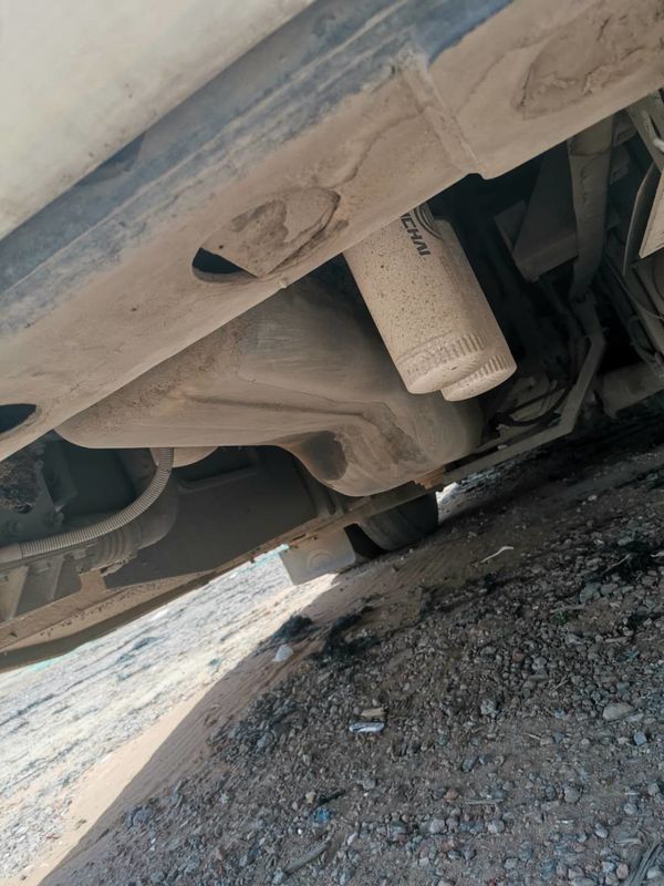 51 de zetels gebruikten Yutong-van de de Busmens van de Stadsdienst de Reeks van de Diesel de Bus Vlakke Witte Kleur Linkerkantleiding