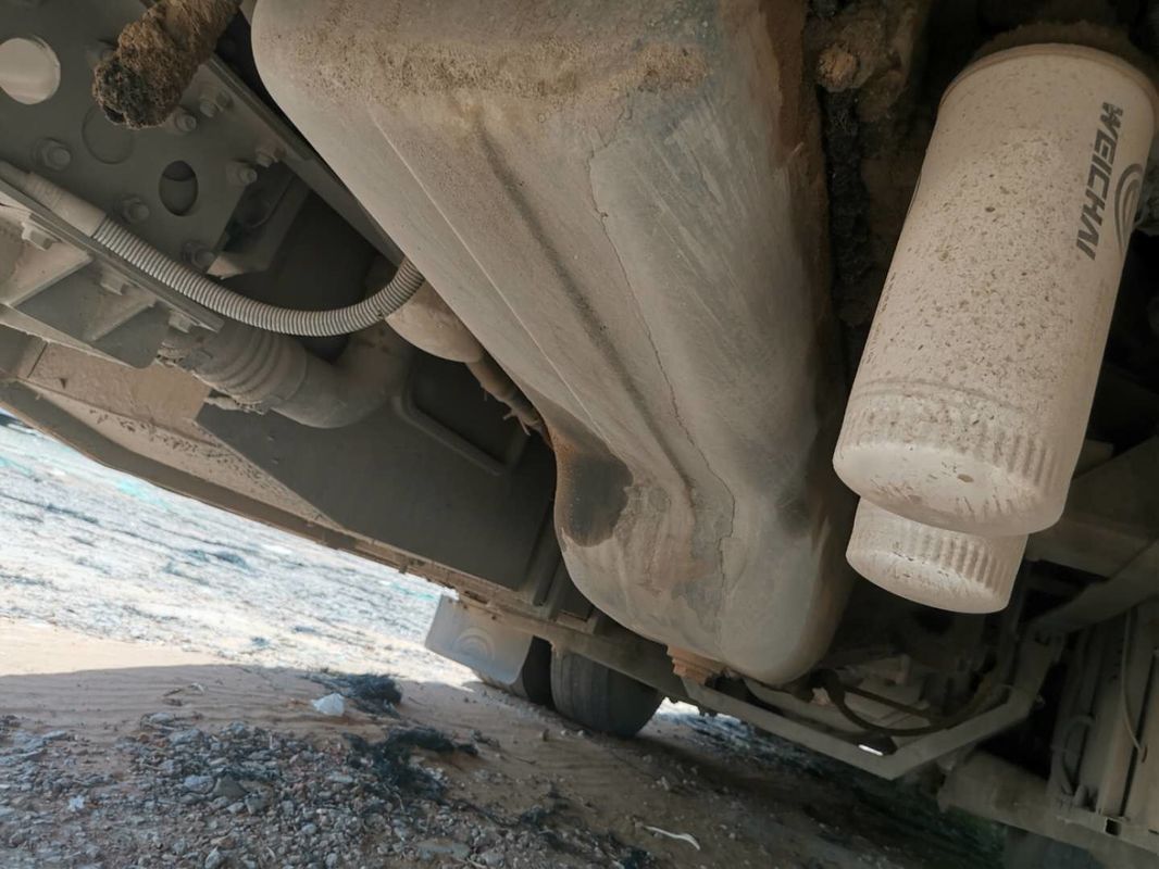 51 de zetels gebruikten Yutong-van de de Busmens van de Stadsdienst de Reeks van de Diesel de Bus Vlakke Witte Kleur Linkerkantleiding