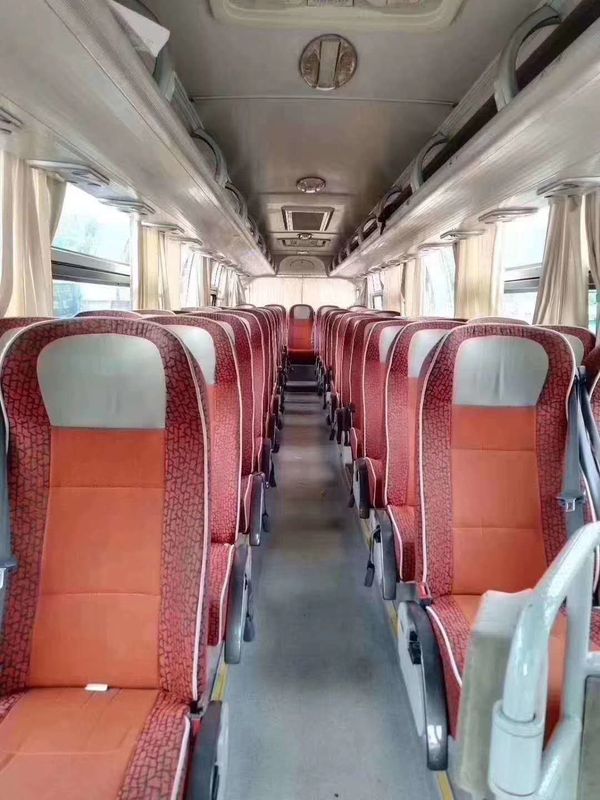 2014 Jaar 51 Seater Gebruikte Yutong-Bussen 10800mm Maximum Snelheid van Buslengte 100km/H