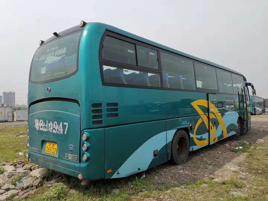 47 Bussen 12m Lengte Diesel Euro III Motor 6120 van Zetels 2010 Jaar Gebruikte Yutong Model