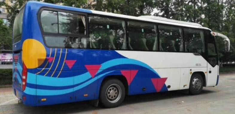 39 Gebruikte Zetels 260HP Yutong-Jaar 8995 X 2480 X 3330mm van de Bussen 100km/H Maximum Snelheid 2010