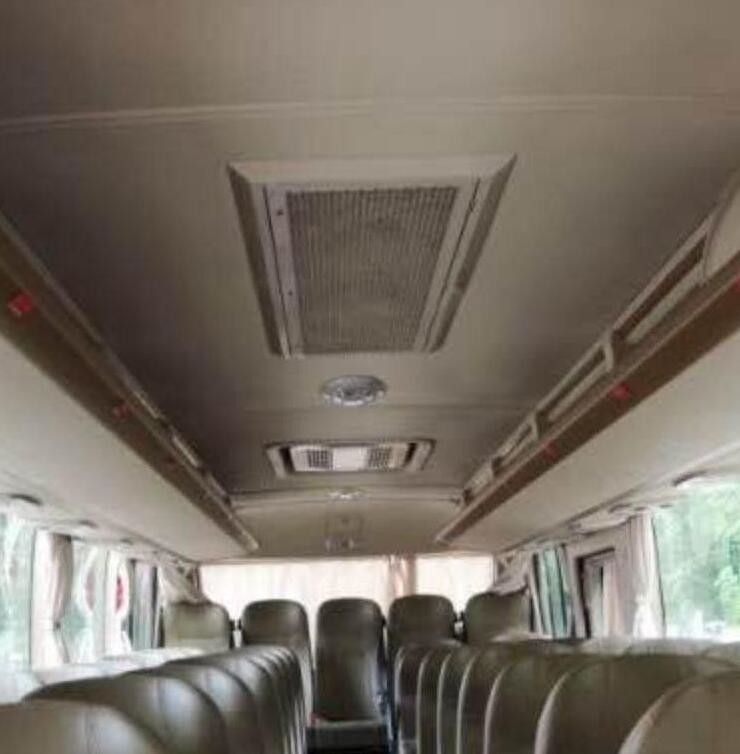 39 Gebruikte Zetels 260HP Yutong-Jaar 8995 X 2480 X 3330mm van de Bussen 100km/H Maximum Snelheid 2010