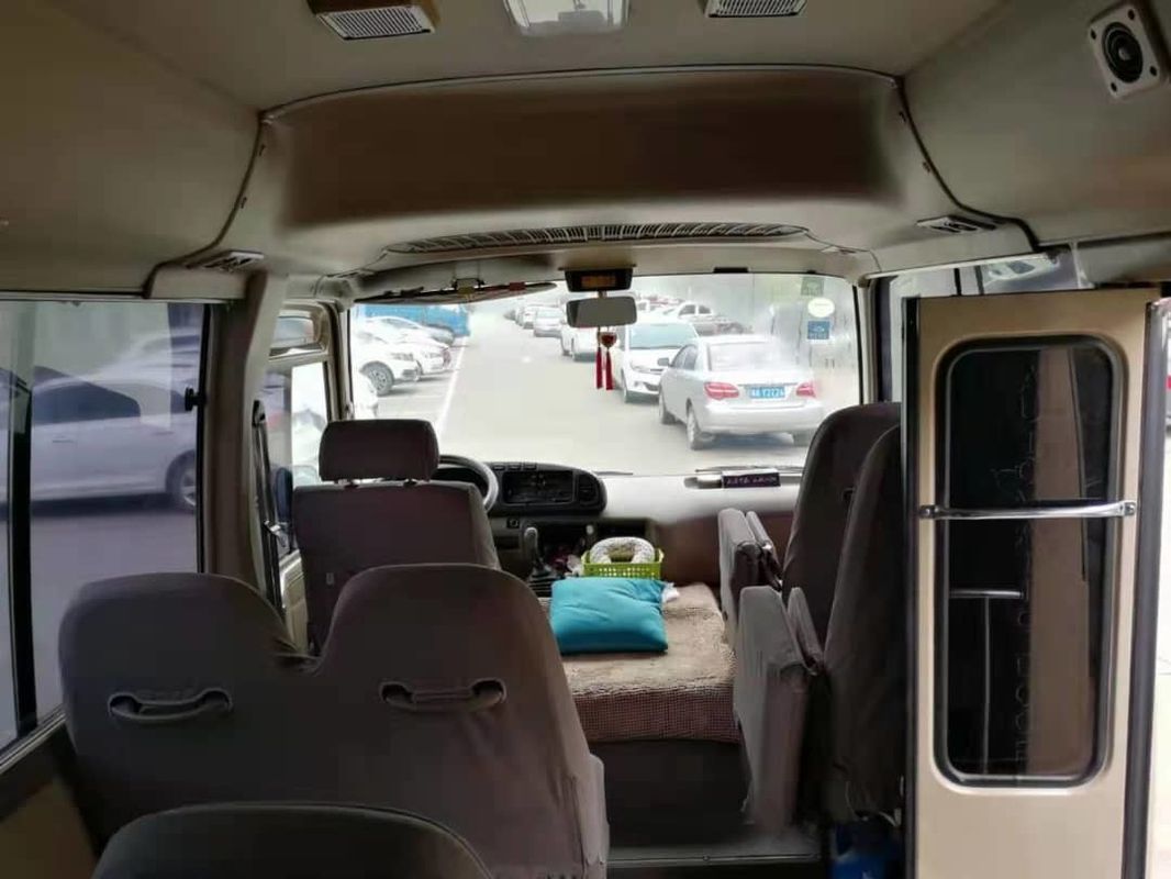1HZ Bus 30 van de dieselmotortoyota Gebruikte Onderlegger voor glazen Zetels HandVersnellingsbak met AC