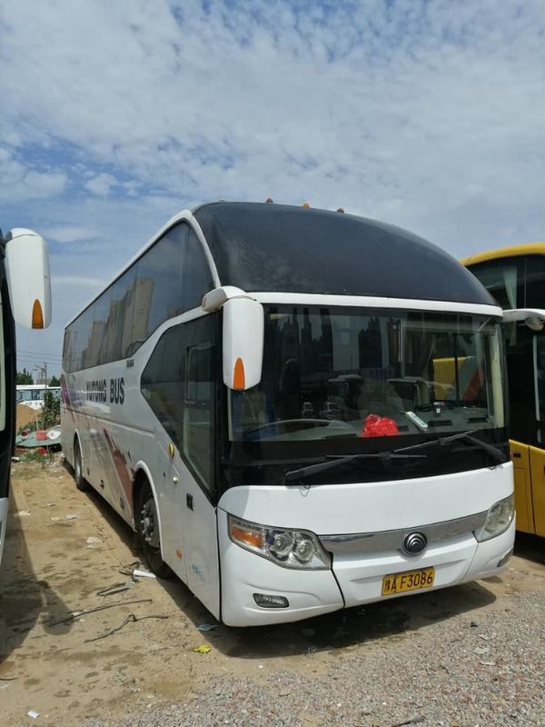 53 de zetels gebruikten Yutong-Bussen Zk 6117 Modelbusbus 2009 Jaar132kw Macht