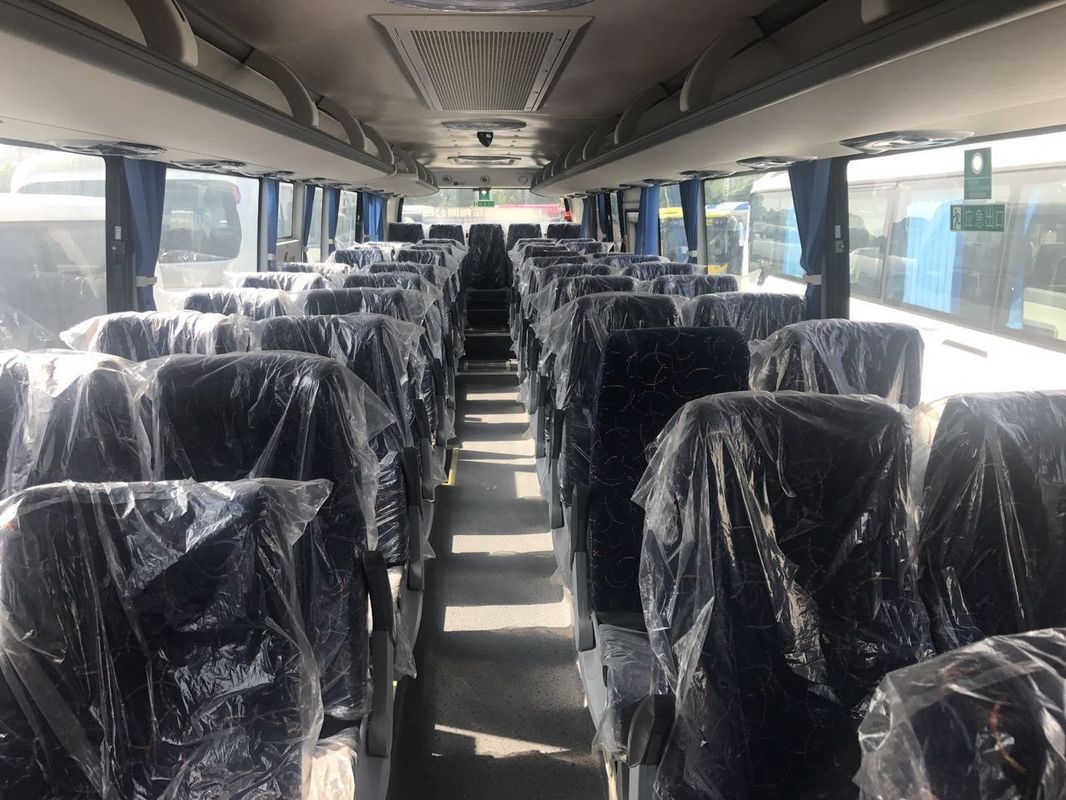 De diesel gebruikte van het Merk het Witte 50 Seat RHD van Shenlong van de Busbus Jaar van de de Aandrijvingswijze 2018