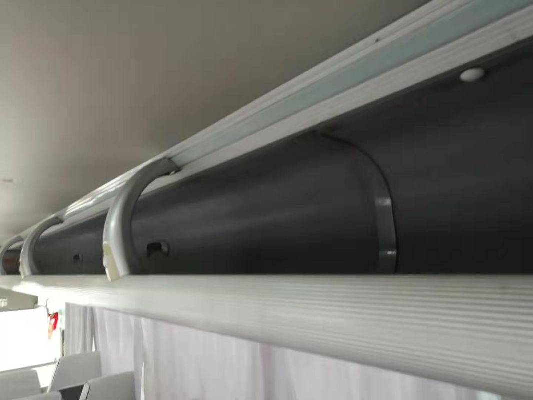 Witte Kleur Gebruikte Yutong-Bussen 47 de Diesel van het Zetels 2013 Jaar Bus Goede Voorwaarde van Yutong