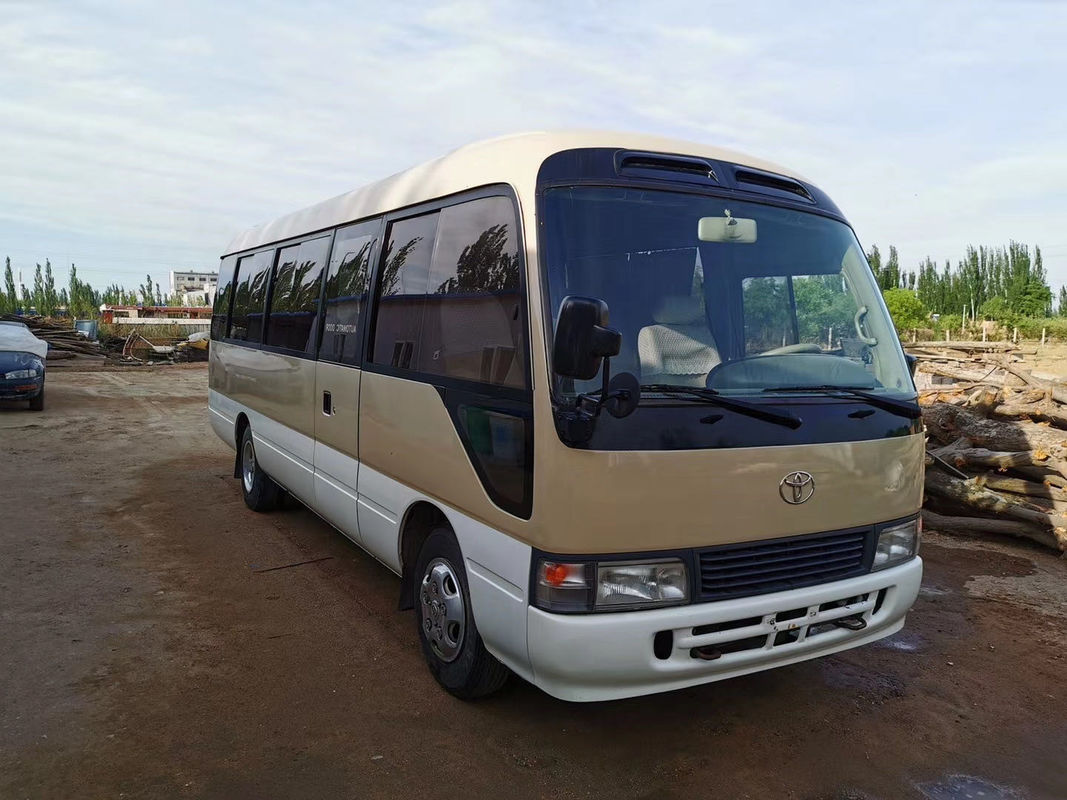 De linkerbus van de Aandrijvingslhd Gebruikte Onderlegger voor glazen gebruikte Minibus 23 Zetels 10 Jaareuro 3