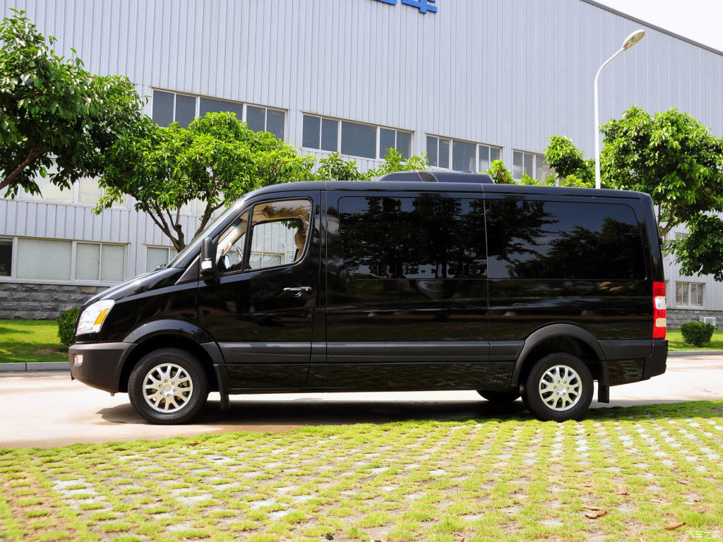 6 toestel het Hand Diesel 105kw 2019 Jaar Gebruikte Hoge Dak van Mini Coach 10-15 Seater