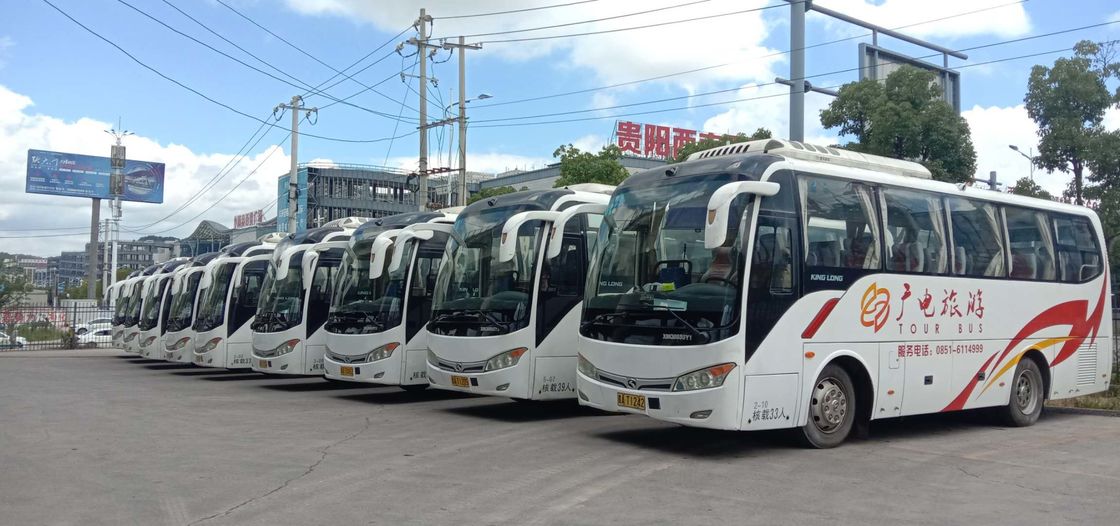 De 2015 Jaardiesel 168kw Kinglong XMQ6898 gebruikte Bus Bus 39/45 Zetels van de Zetelsluxe