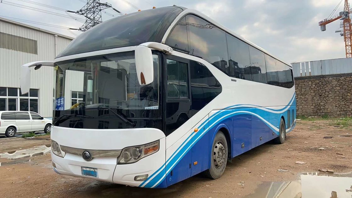 55 Zetels 6 Band 6050mm Wielbasis Gebruikte Yutong-de Naakte Verpakkings Dubbele Deuren van de Bussen Linkeraandrijving met ABS