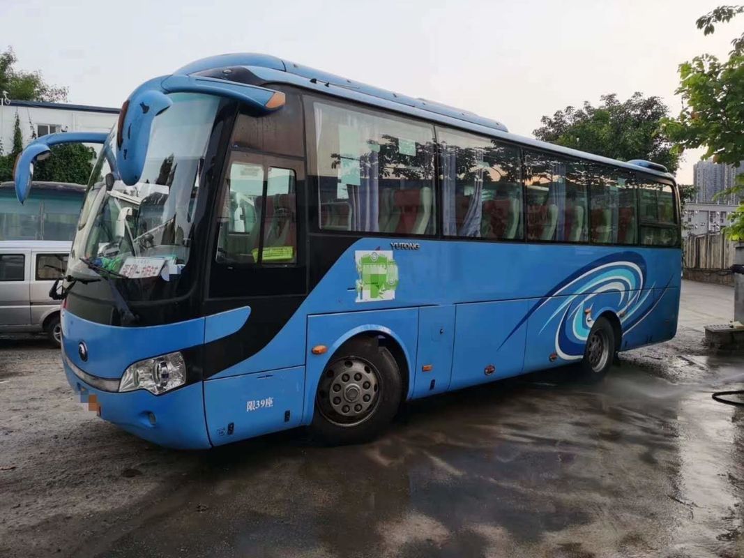 4250mm vervoert de Tweede Hand van Wielbasis162kw 39 Zetels Gebruikte Bus Bus Yutong Buses voor Verkoop per bus