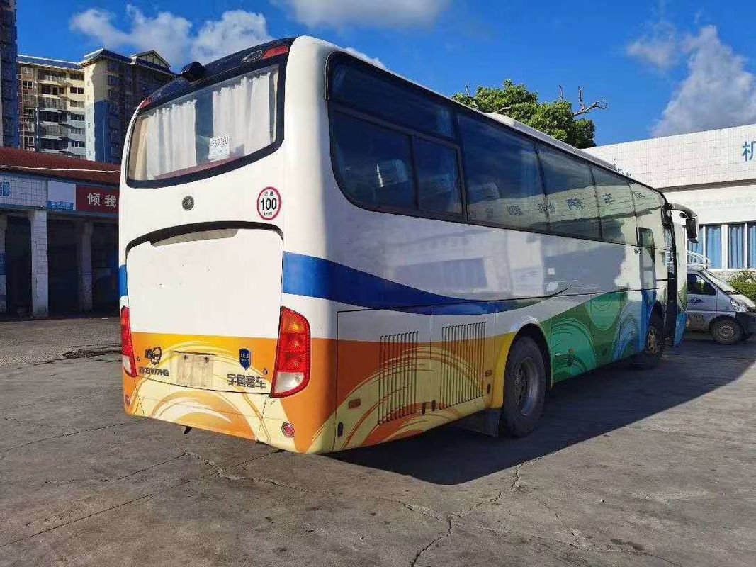 van de de Zetelszk6107 tweede Hand van 100km/H 180kw 45 de Bussen van Yutong gebruikten Yutong-bus Goede Voorwaarde met AC