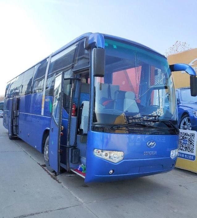 Hogere KLQ6129 53 Zetels Achtermotor gebruikte het Staal Chiassis van Busbus double doors