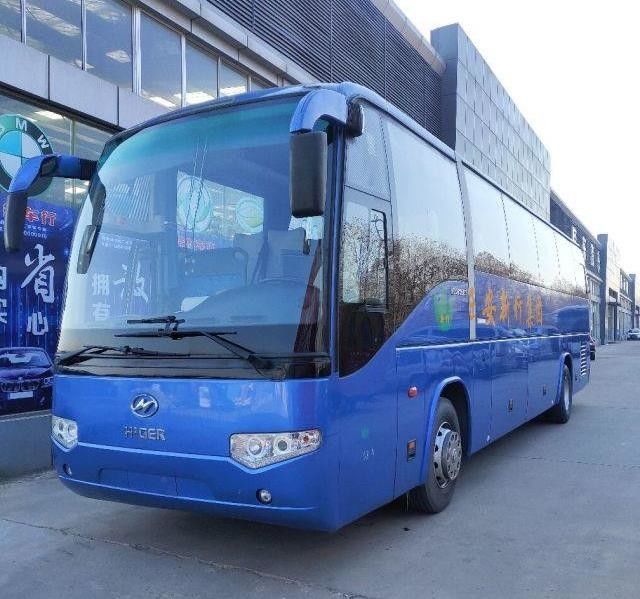 Hogere KLQ6129 53 Zetels Achtermotor gebruikte het Staal Chiassis van Busbus double doors