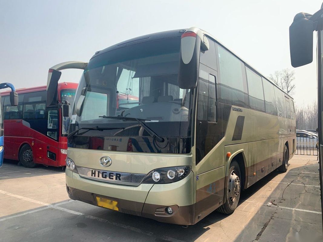 Van het de Motor Hogere Merk Modelklq6115 van LHD Achter van de de Passagiersbus het Staalchassis Gebruikte Bus Bus 53 Zetels