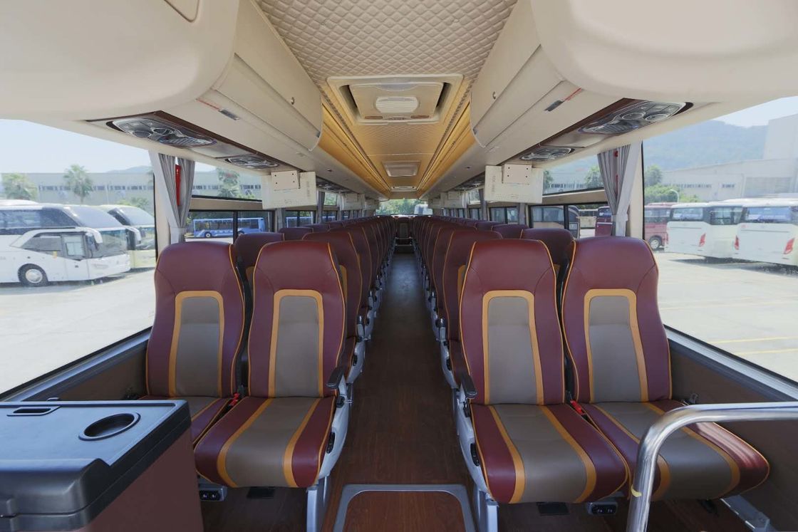 Het nieuwe Merk Dubbel Axle Euro II Diesel Reisbus Front Cummins Engine Buses 58-70 Zetels gebruikte Gouden Draak XML6125
