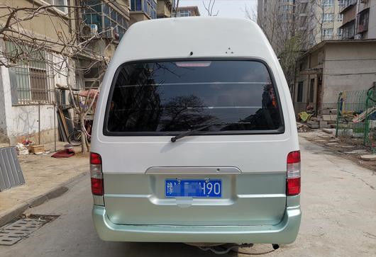 2013 Jaar 6 Zetelsbenzine JINBEI Hiace 2,0 Gebruikt Mini Bus No Accident