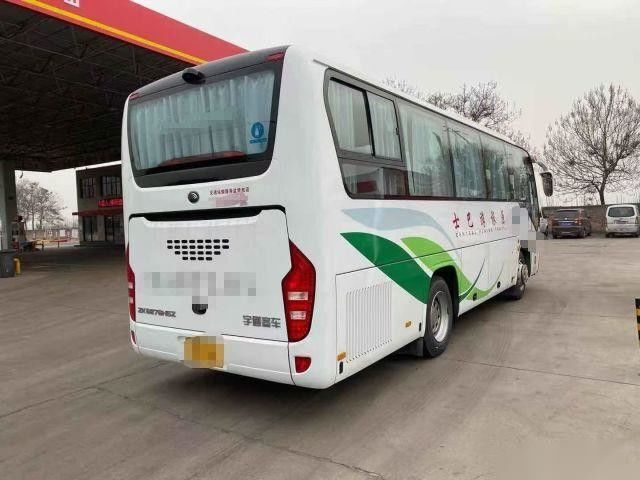 De linker van het Luchtkussenchassis van Leidings Enige Deuren de Luxevip Zetels gebruikten Zetels van het de Busmerk ZK6908 38 van Passagiers de Bus Gebruikte Yutong