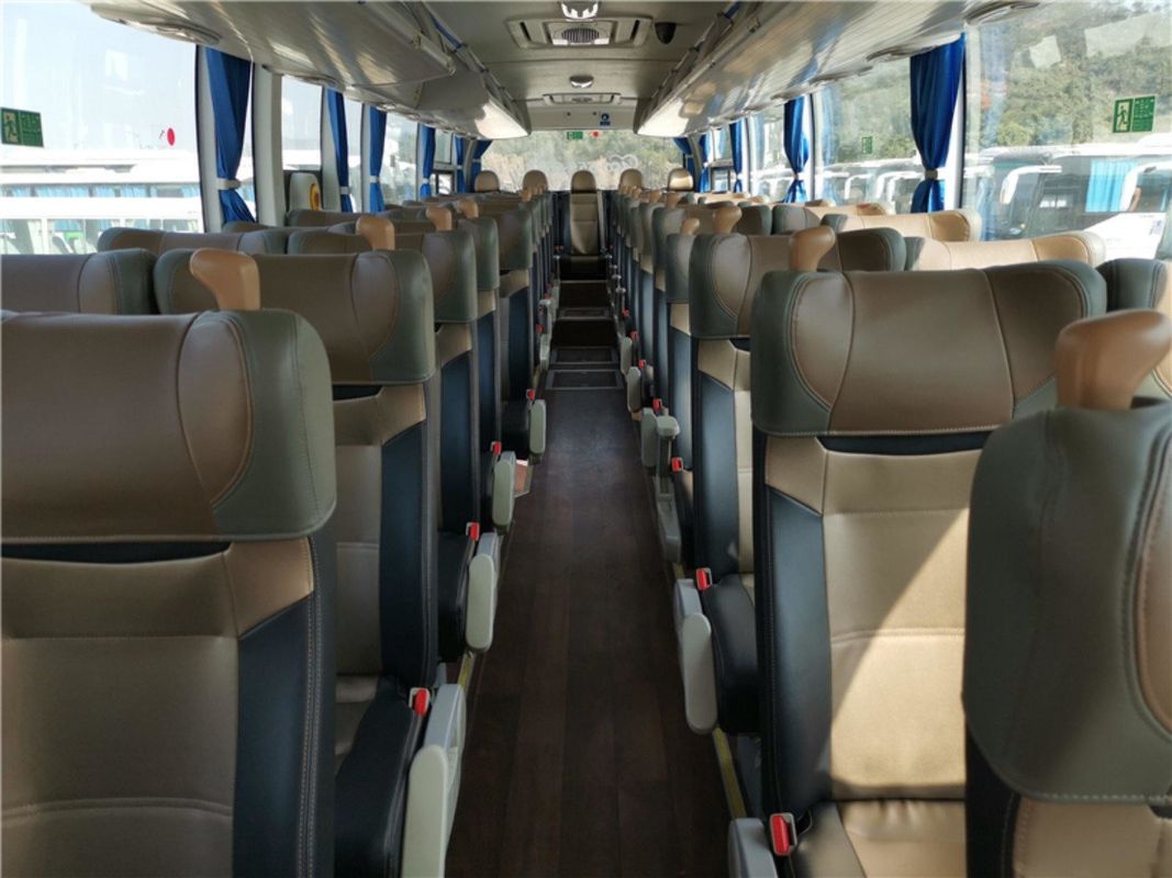 De linker de Chassiswp Motor 220kw van het Leidingsluchtkussen gebruikte Passagiersbus 50 Zetels Gebruikte Yutong-Bus voor Verkoop ModelZk 6119