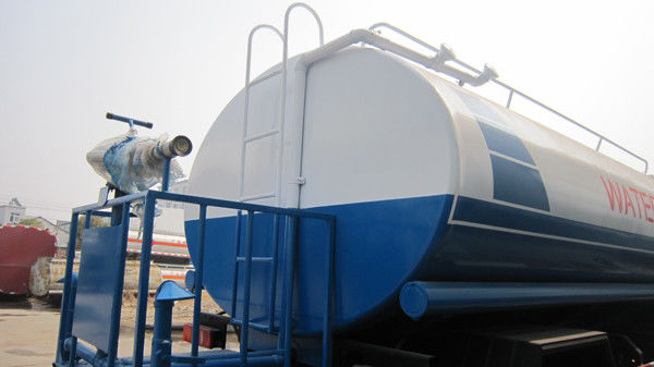 Gloednieuwe 15 Kubieke Meter 18 van de het Watertank van Ton Dongfeng 4x2 6x4 de Sproeiervrachtwagen