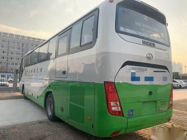 Gebruikte Hogere Bus voor Gebruikte Bus Bus 50 Zetelsklq6122 wp Achtermotor