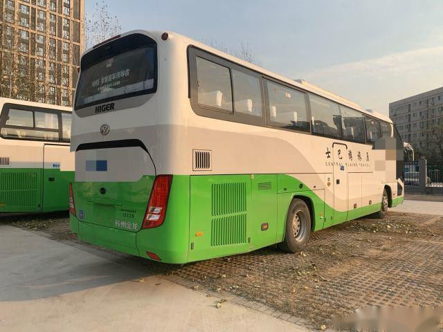 Gebruikte Hogere Bus voor Gebruikte Bus Bus 50 Zetelsklq6122 wp Achtermotor
