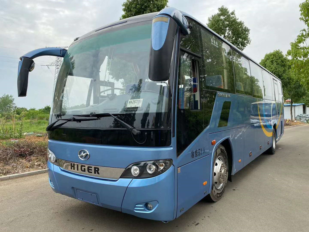 De huidige Nieuwe Aankomst gebruikte Hogere KLQ6115-Bus Bus 51 Halve Yuchai In werking gestelde Goed van de Zetels het Dieselmotor Gebruikte Bus