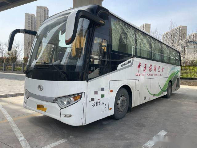 Gebruikte Bus Bus Kinglong XMQ6112 51 van de de Chassis Linkeraandrijving van het Zetelsluchtkussen Lage de Kilometer Naakte Verpakking