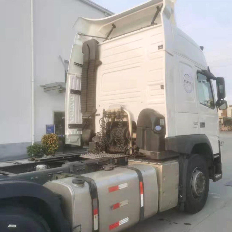 Gebruikte FM VOLV O 420 van de de Vrachtwagentractor van 440HP 460HP 6x4 Op zwaar werk berekende de Ladingsaanhangwagen