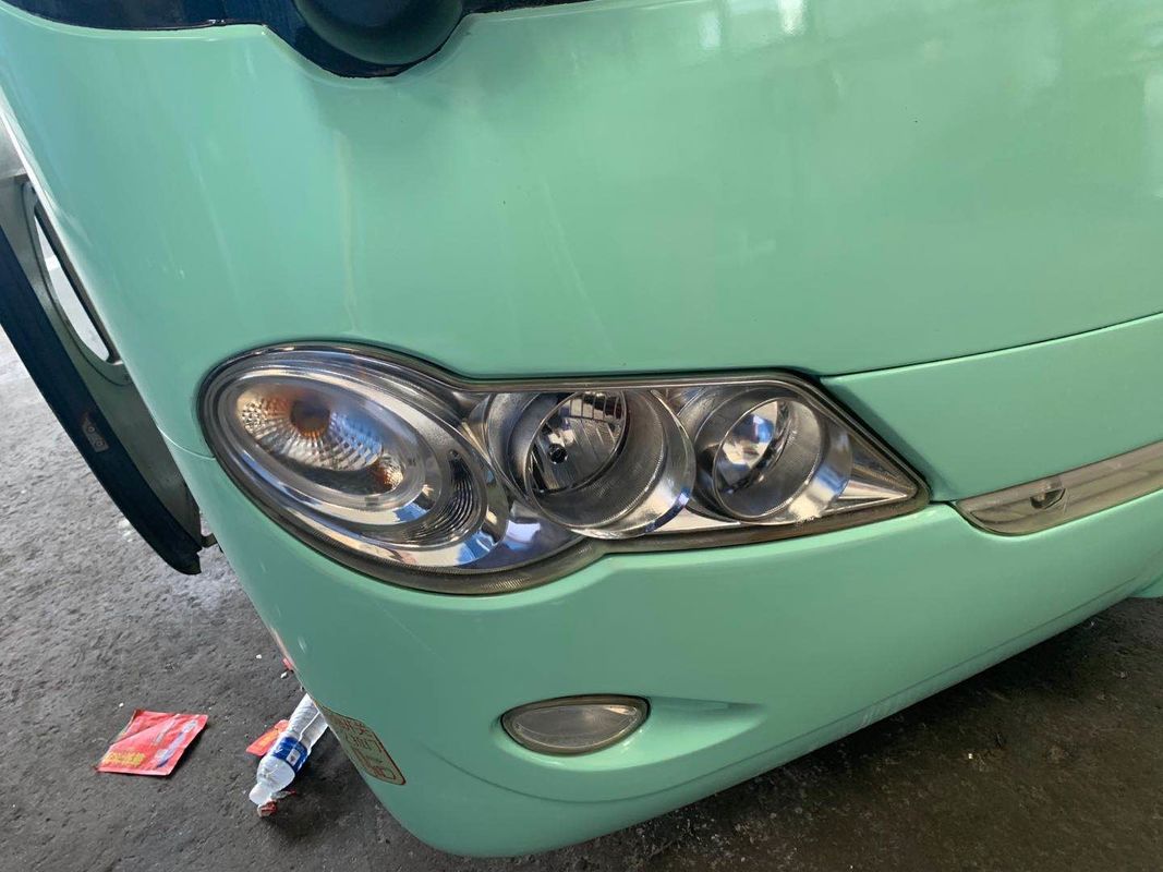 De gebruikte Zetels van Kinglong XMQ6900 39 van de Reisbus Verlaten Leiding de Enige Chassis van het Deurstaal Lage Kilometer Gebruikte Passagiersbus