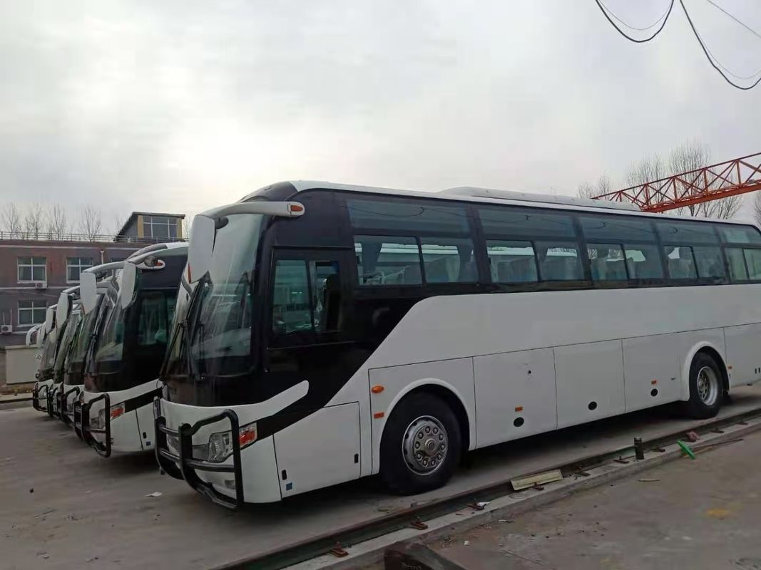 2012 Bussen 51 van Jaardiesel Gebruikte Yutong Zetelszk6110 Witte Kleur met Bumper