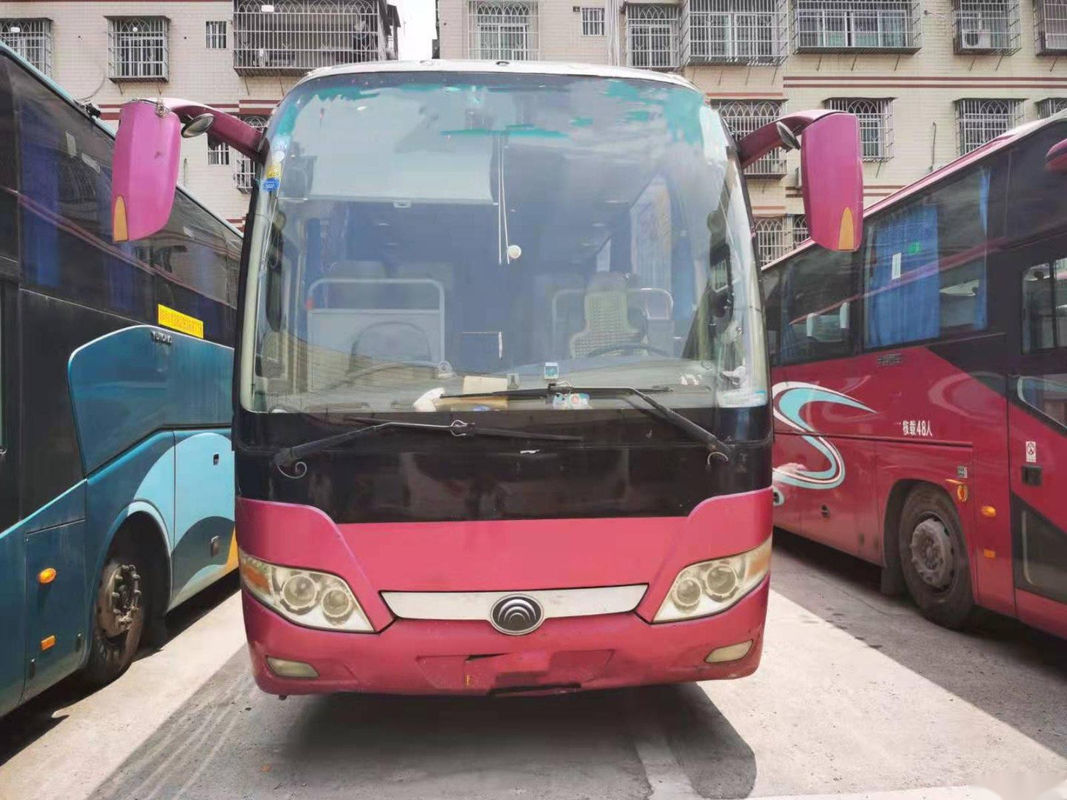 De gebruikte van de Reisbus Modelzk6110 47 Zetels van Yutong verdubbelen de Motor Euro III Naakte Verpakking van Deurenyuchai Verlaten Leiding