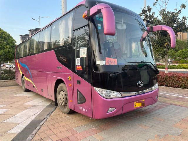 Vernieuw Gebruikte de Konings lange XMQ6113 Bus Bus 51 van 2015 Jaar Zetels gebruikte busdieselmotor Geen Ongevallenlhd Bus