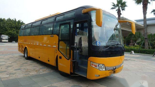 Gebruikte Yutong-Buszk6107 49 Zetels Verlaten de Chassis Yuchai van het Leidingsluchtkussen Achtermotor Lage Kilometer