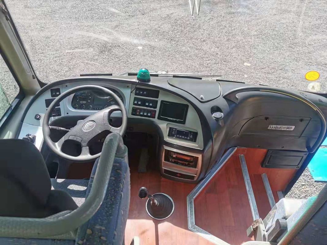 45 Zetels gebruikten van de BusBus 2012 van Yutong ZK6999 Bus Gebruikte van de het Jaar Achtermotor de Leidingslhd Dieselmotoren