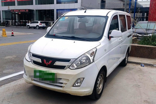 2016 Jaar 7 de Brandstoflhd Aandrijving van Mini Bus Used Cars Gasoline van de Zetelswuling Gebruikte Auto