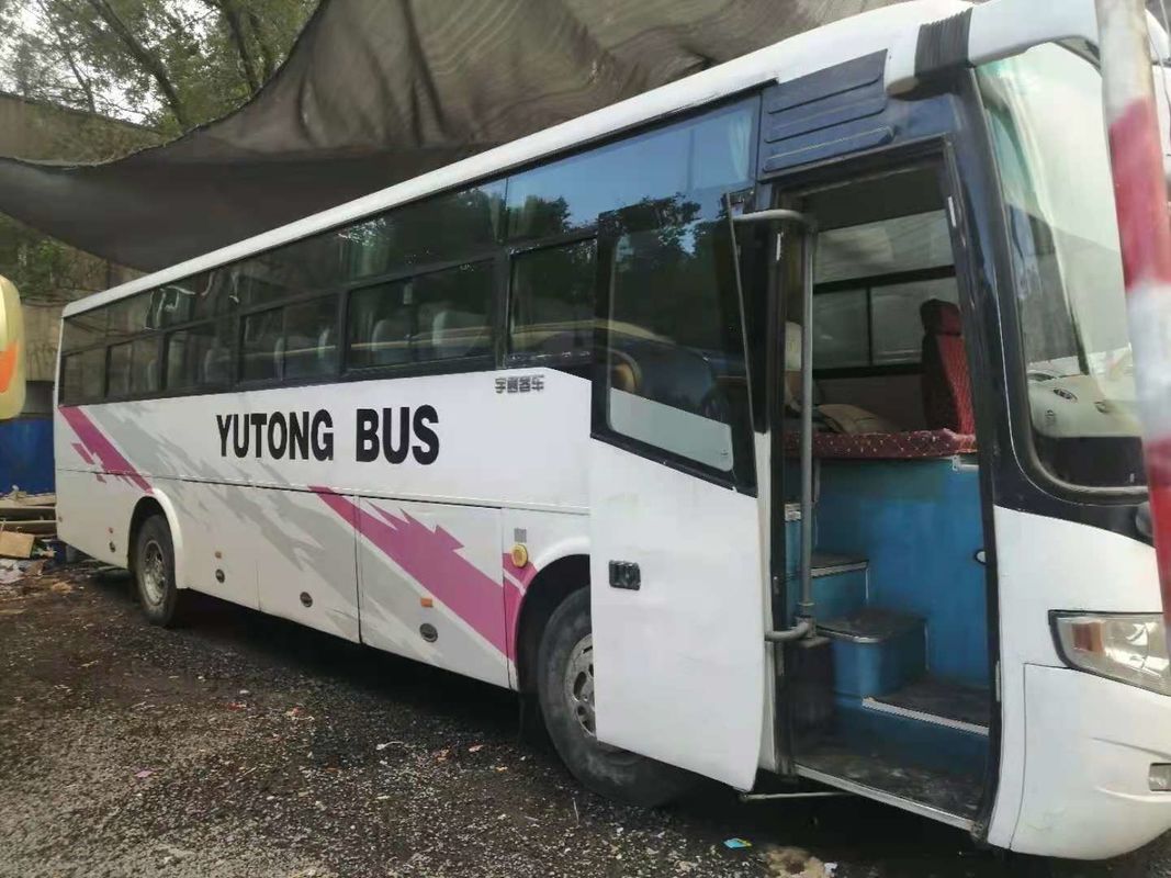 54 de Buszk6112d Diesel van zetels 2010 de Jaar Gebruikte Yutong Bestuurder Steering No Accident van Front Engine LHD