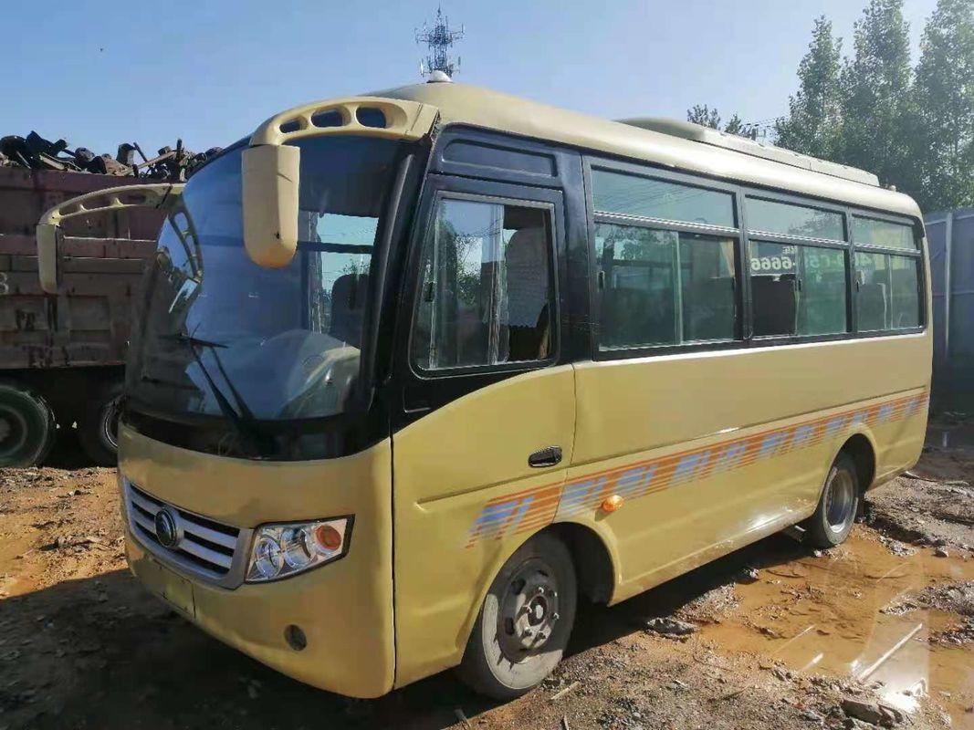2010 Jaar 19 Zetels Gebruikte Yutong-Bus Modelzk6608 Linkeraandrijving Modelzk6608 Geen Ongeval 2 As