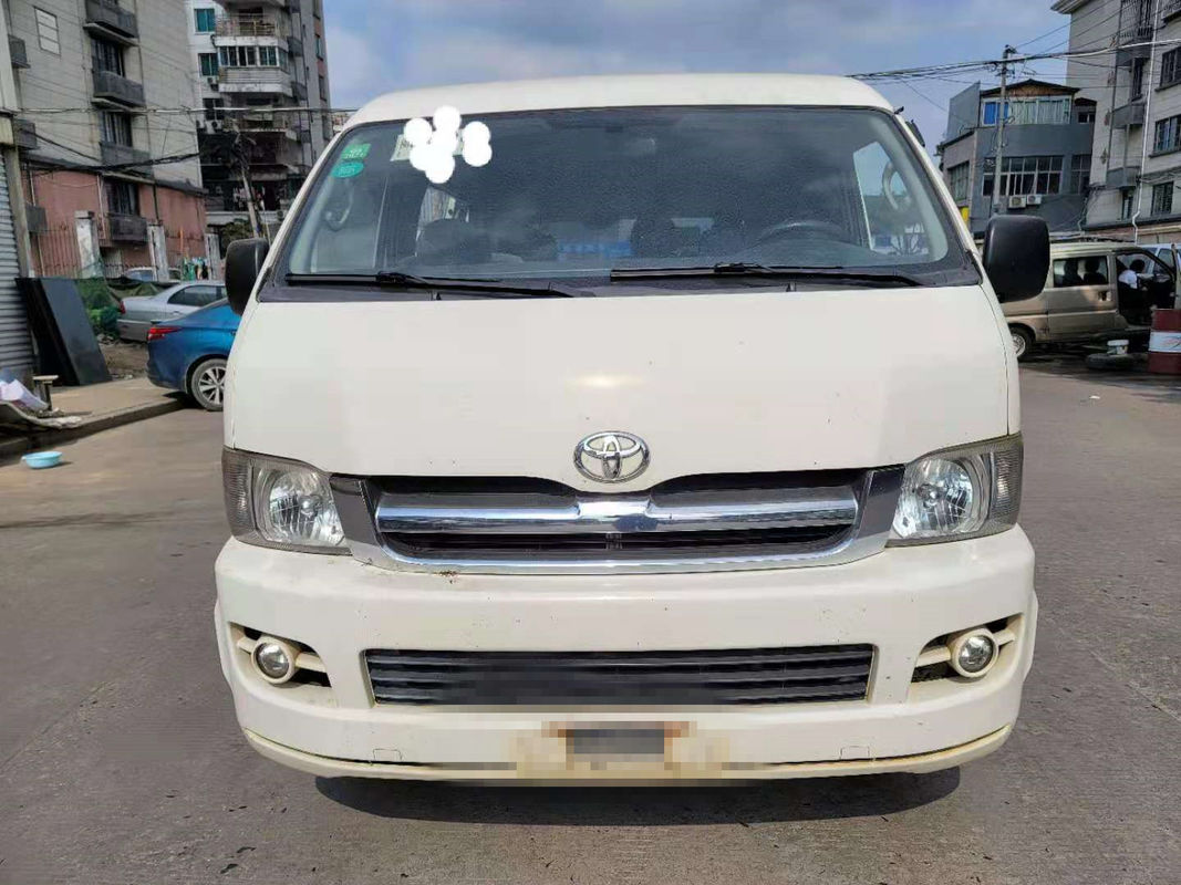 10 de zetelsdiesel Toyota Gebruikt Mini Bus With Gasoline Engine AC rust Geen Ongevallen 2013 Jaar uit