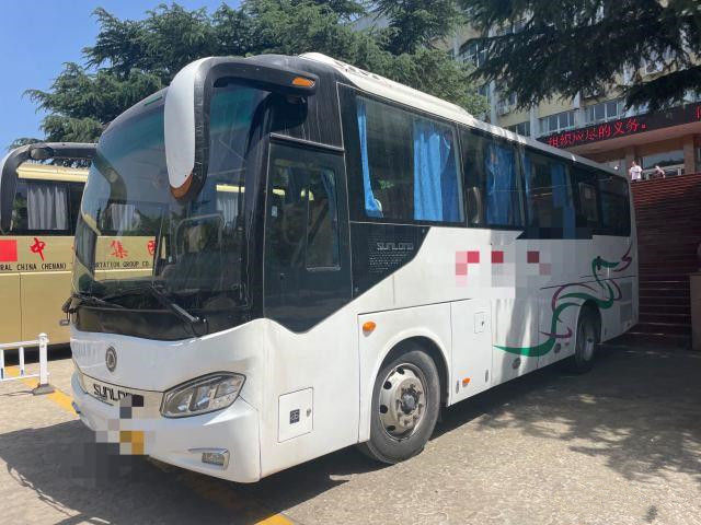 39 Zetels Gebruikte Bus Bus 2016 Jaarslk6873 Shenlong Merk met Uitstekende Dieselmotor