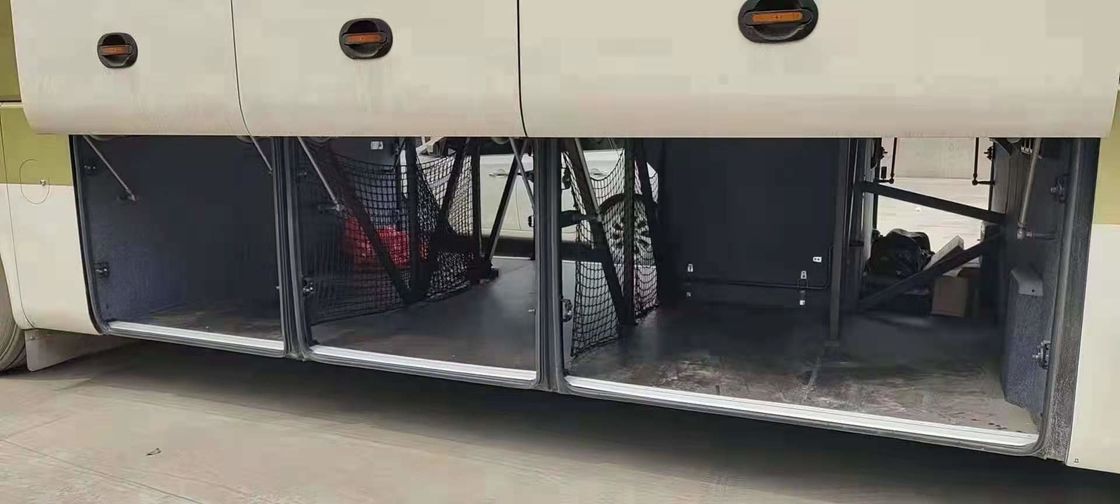 Gebruikte Yutong-Bus ZK6120 50 van de Bus Dubbele Deuren van de Zetels 2020 de Jaar Gebruikte Passagier Lage Kilometer