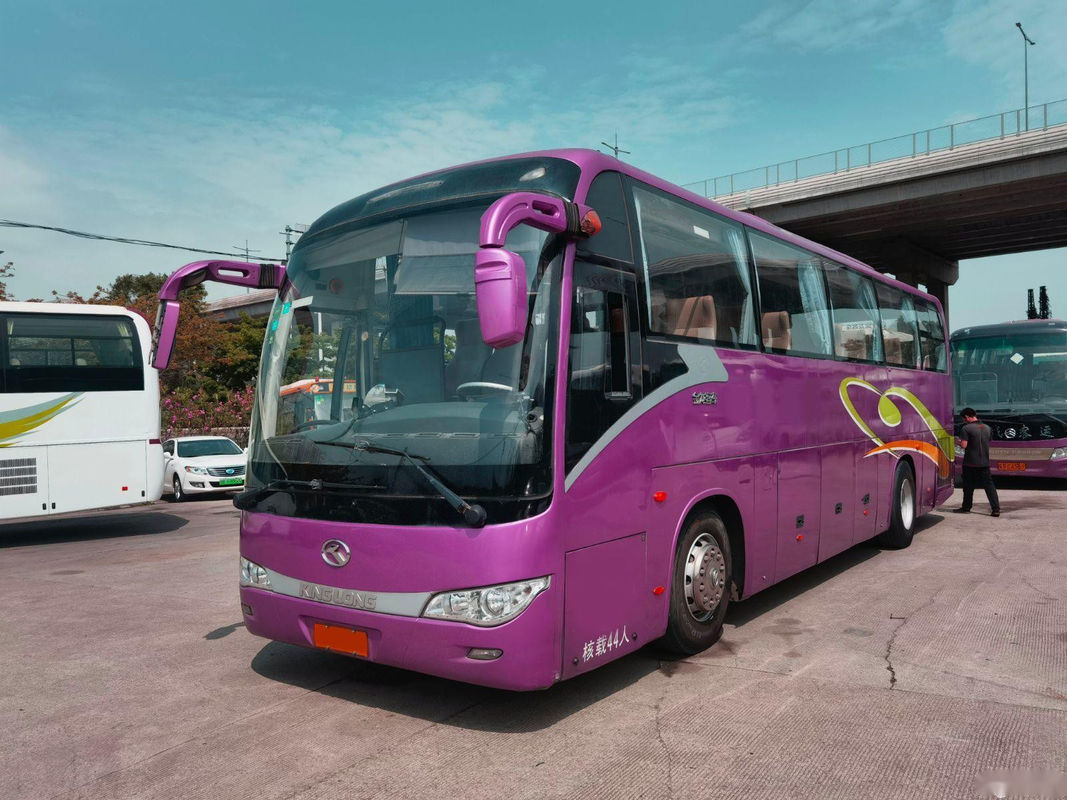De gebruikte Kinglong-Bus XMQ6117 44 van het de Deurenluchtkussen van de Zetels de Achtermotor Dubbele Gebruikte Bus Chassis/reist Bus