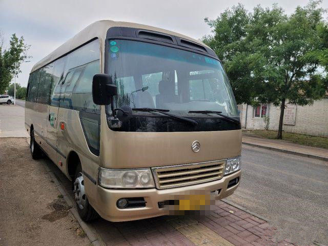 2015 Jaar 22 gebruikten de Zetels Gouden Dragon Coaster Bus, Gebruikt Mini Bus Coaster Bus 86kw met Luxezetels