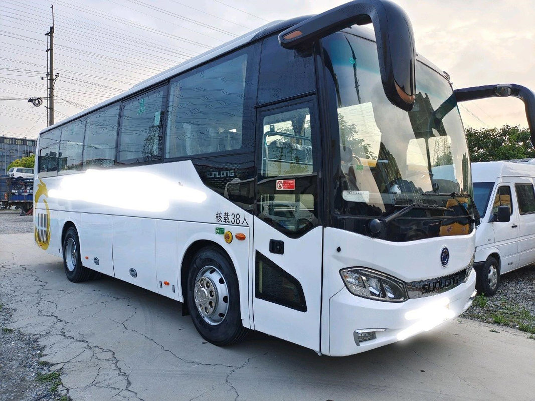 38Seats nieuwe van het het Merkslk6903 Luchtkussen van Sunlong van de Reisbus Chassis 2020 van de Busbus low kilometer Yuchai van Euro6 de Nieuwe Achtermotor