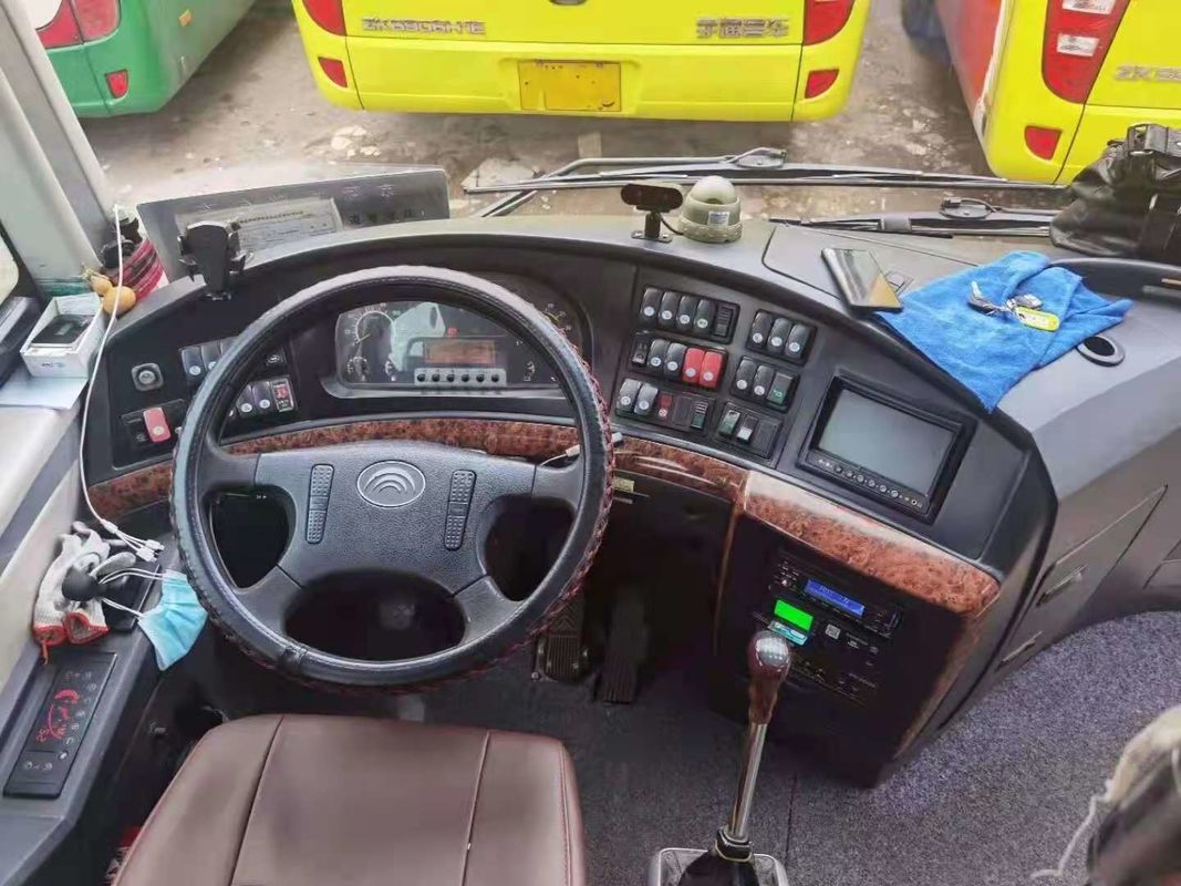 Gebruikte Yutong-Bus ZK6122 49 van de de Chassis de Dubbele Deuren Gebruikte Passagier van het Zetelsstaal van de de Bus Linkeraandrijving WP.10 Achtermotor