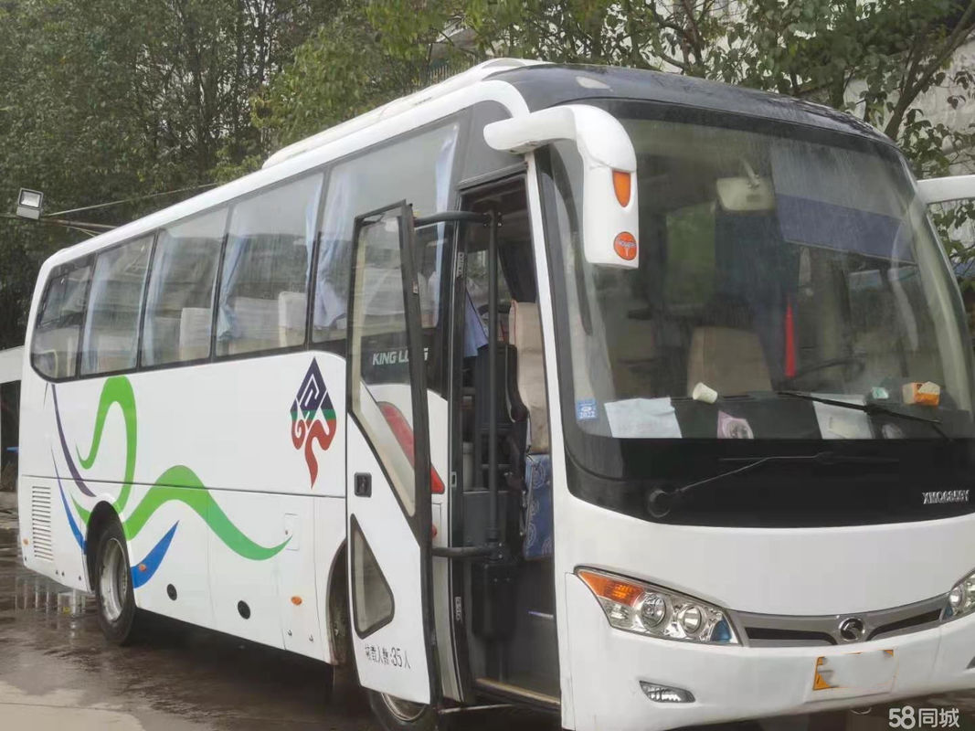 De gebruikte Kinglong-Chassis van het Busxmq6859 35Seats Staal gebruikten van de de Enige Deur Achtermotor van de Reisbus Euro III