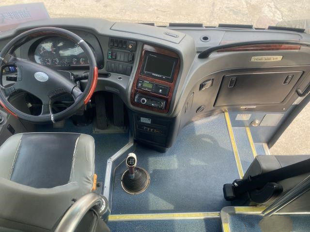 Gebruikte van het het Merk35seats Luchtkussen van Zhongtong van de Reisbus van de Chassisyuchai van de Motor Nieuwe Zetels Achter Grote de Capaciteitsbus 2+2layout