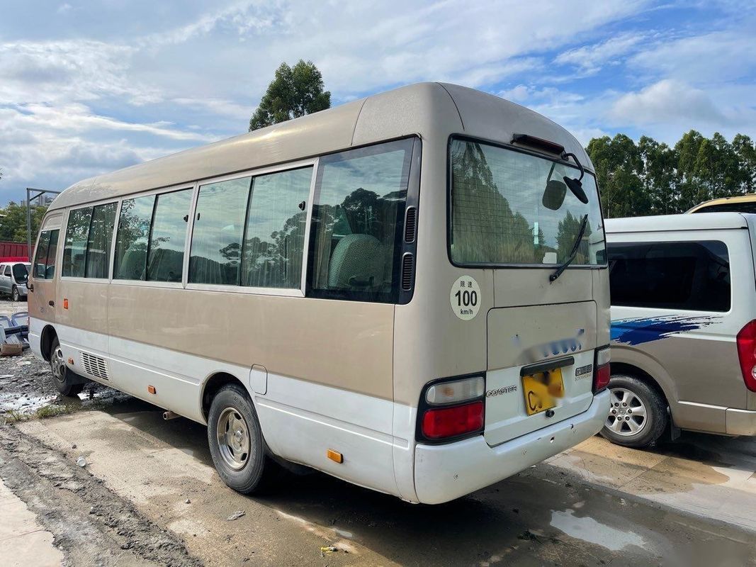 Toyota-Merk gebruikte de Motorbenzine Gebruikte minibus van de Onderlegger voor glazenbus 23-30seats 3RZ Toyota Verlaten Leiding